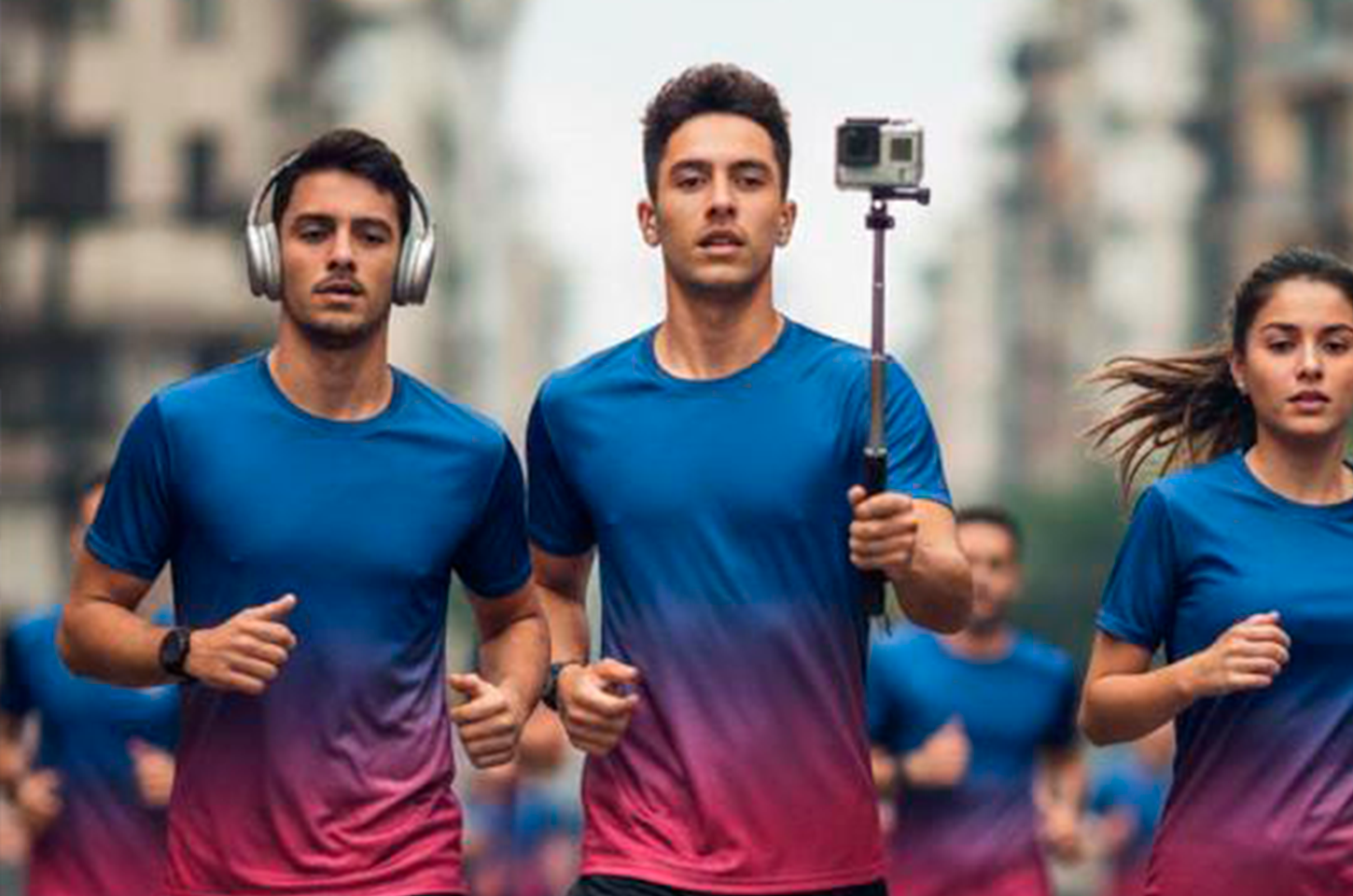 Regras que podem tirar corredores do pódio: filmagens, fones e até o tênis utilizado