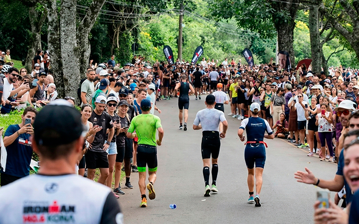 Atleta morre durante prova do Ironman 70.3 em Curitiba