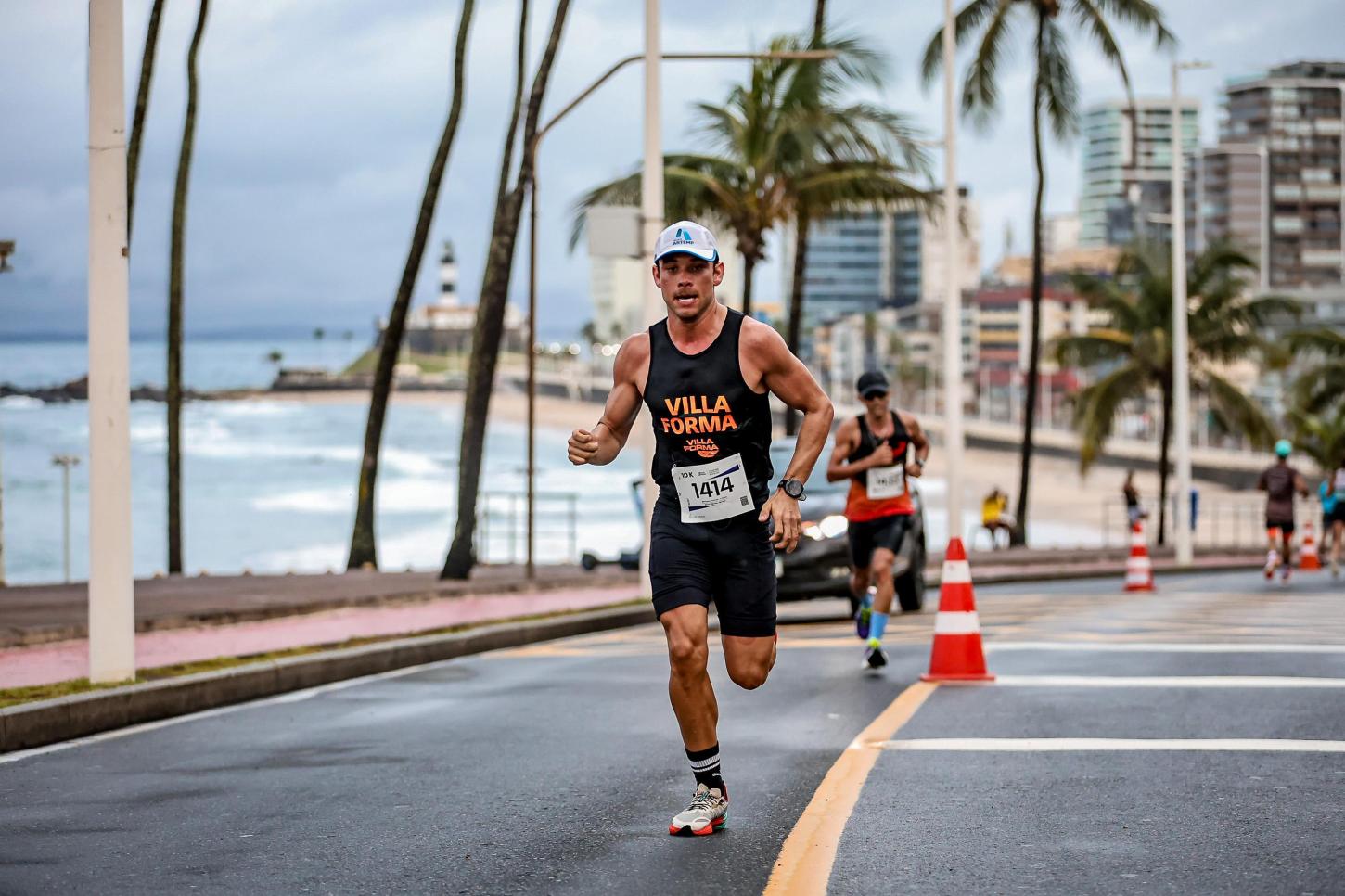 Rafael Rizzato conquista tricampeonato dos 10 km da Track&Field Run Series Villa Forma em Salvador